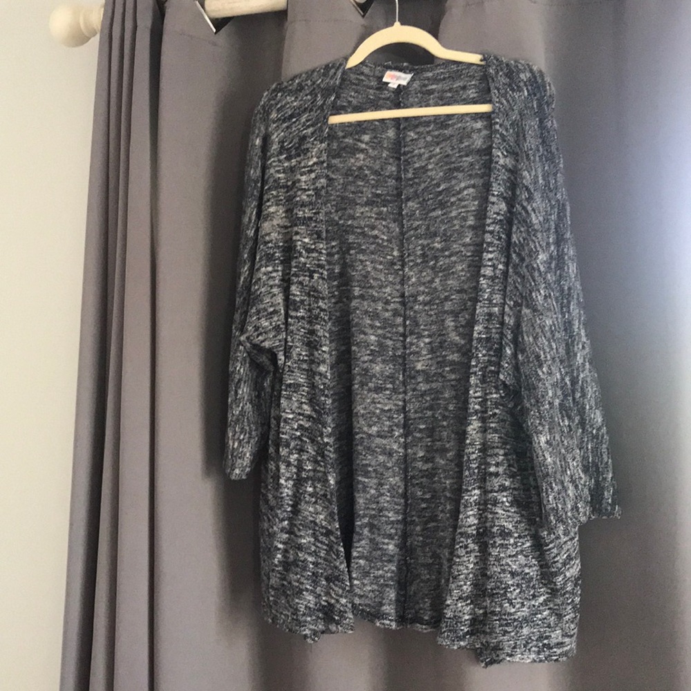 Blue and White Heathered Wrap